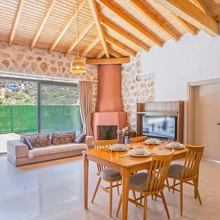 Ala Villa *